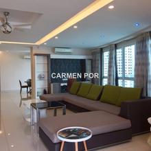 Gurney Paragon East Tower 