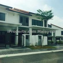 Terrace house for Sale