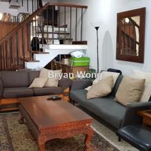 Terrace house for Sale