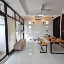 Terrace house for Sale