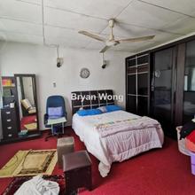 Terrace house for Sale