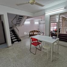 Terrace house for Sale