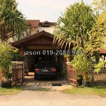 Terrace house for Sale