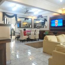 Terrace house for Sale