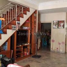 Terrace house for Sale