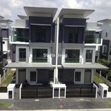 Semi-D house for Sale