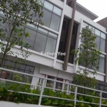 Shop-office for Sale
