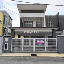 Semi-D house for Sale