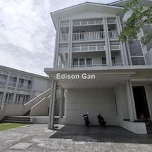 Semi-D house for Sale