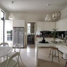 Semi-D house for Sale