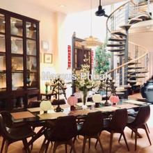Terrace house for Sale