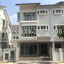 Semi-D house for Sale