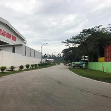 Easy access to Latar Highway