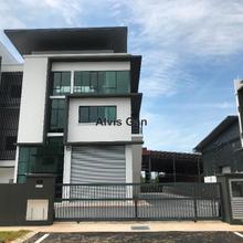 Semi-D factory for Rent