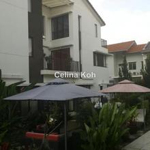 Terrace house for Sale