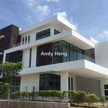 Semi-D house for Sale