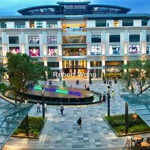 Plaza Arkadia Office for Sale
