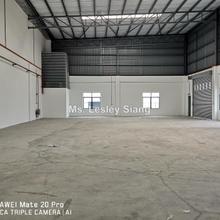 Semi-D factory for Rent