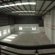 Semi-D factory for Rent