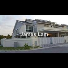 Semi-D house for Rent