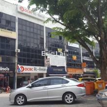 3sty Shop for Sale. Walking distance Banks & Mall. Tenanted