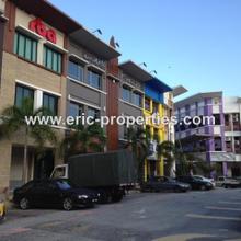 Below market. Walking distance Banks, LRT & Malls