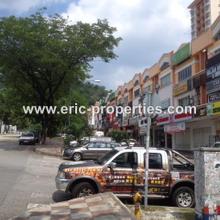 Shop-office for Rent. Walking distance Banks 