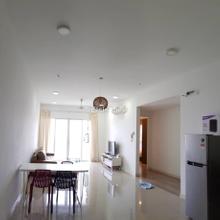 Super Cheap freehold property, 2 side by side parking, near school