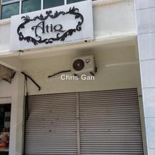 Putra square ecm mall Shop for Sale