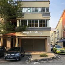 Shop-office for Sale