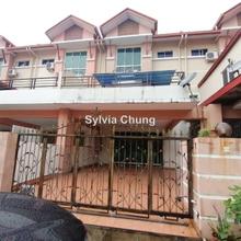 Terrace house for Sale