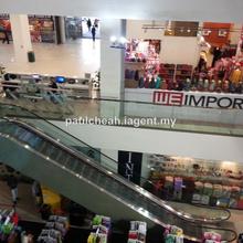 Retail space for Sale