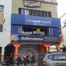 Shop-office for Rent