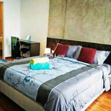 I-Suite 2 Rooms Fully Furnished i-City Shah Alam Section 7 For Rent