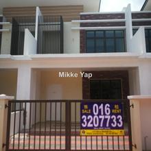 Terrace house for Sale