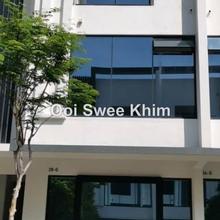 3 Storey Shop-office for Rent