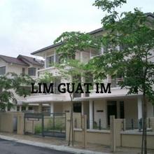 Semi-D house for Sale