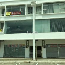 3 Storey Terrace Shop For Rent