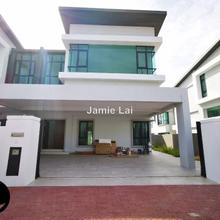 Semi-D house for Sale