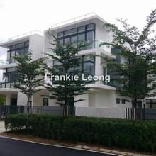 Grove Lake Fields Sungai Besi Semi-D house for Sale