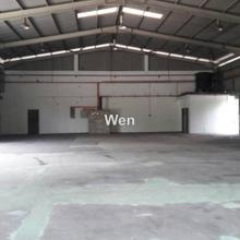 Nilai detached factory for Rent