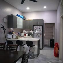 Terrace house for Sale