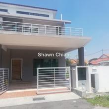 Jenjarom Taman Melati Double Storey Corner House