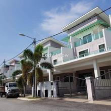 Terrace house for Sale