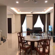Semi-D house for Rent