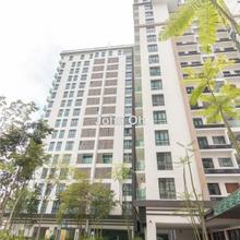 Subang Jaya Isola or Saujana residency freehold 3r2b furnish  for Sale