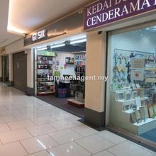 Retail space for Sale