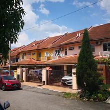Terrace house for Sale