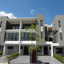 Townhouse for Sale 