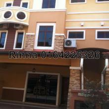 Terrace house for Sale